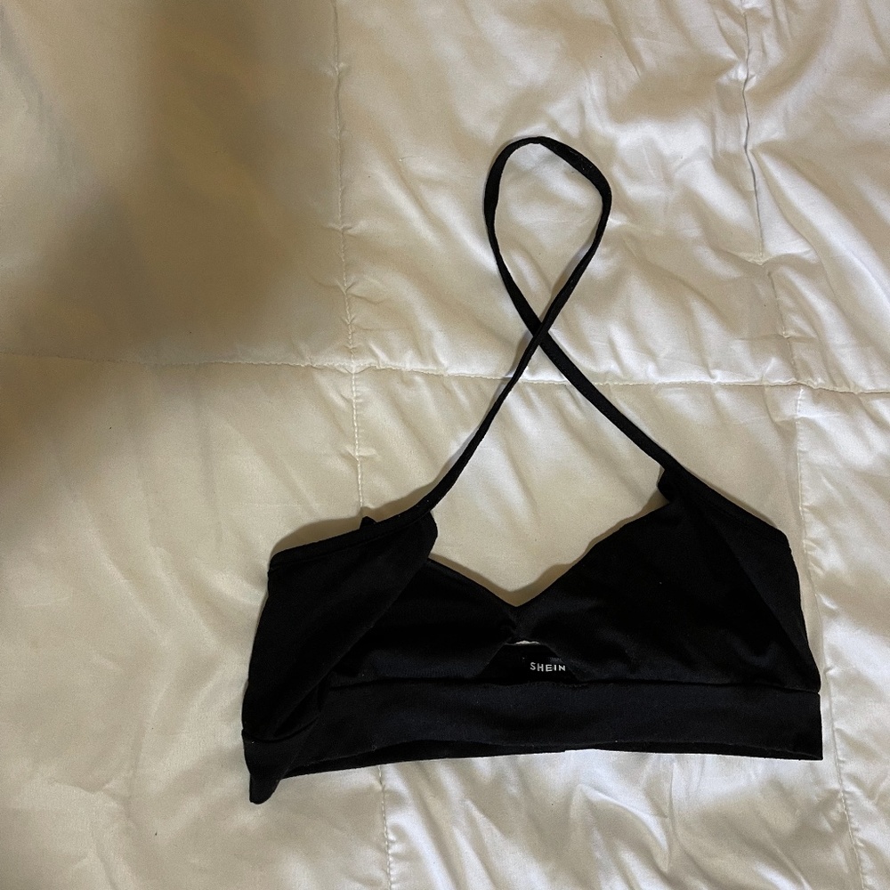 Criss cross cropped top